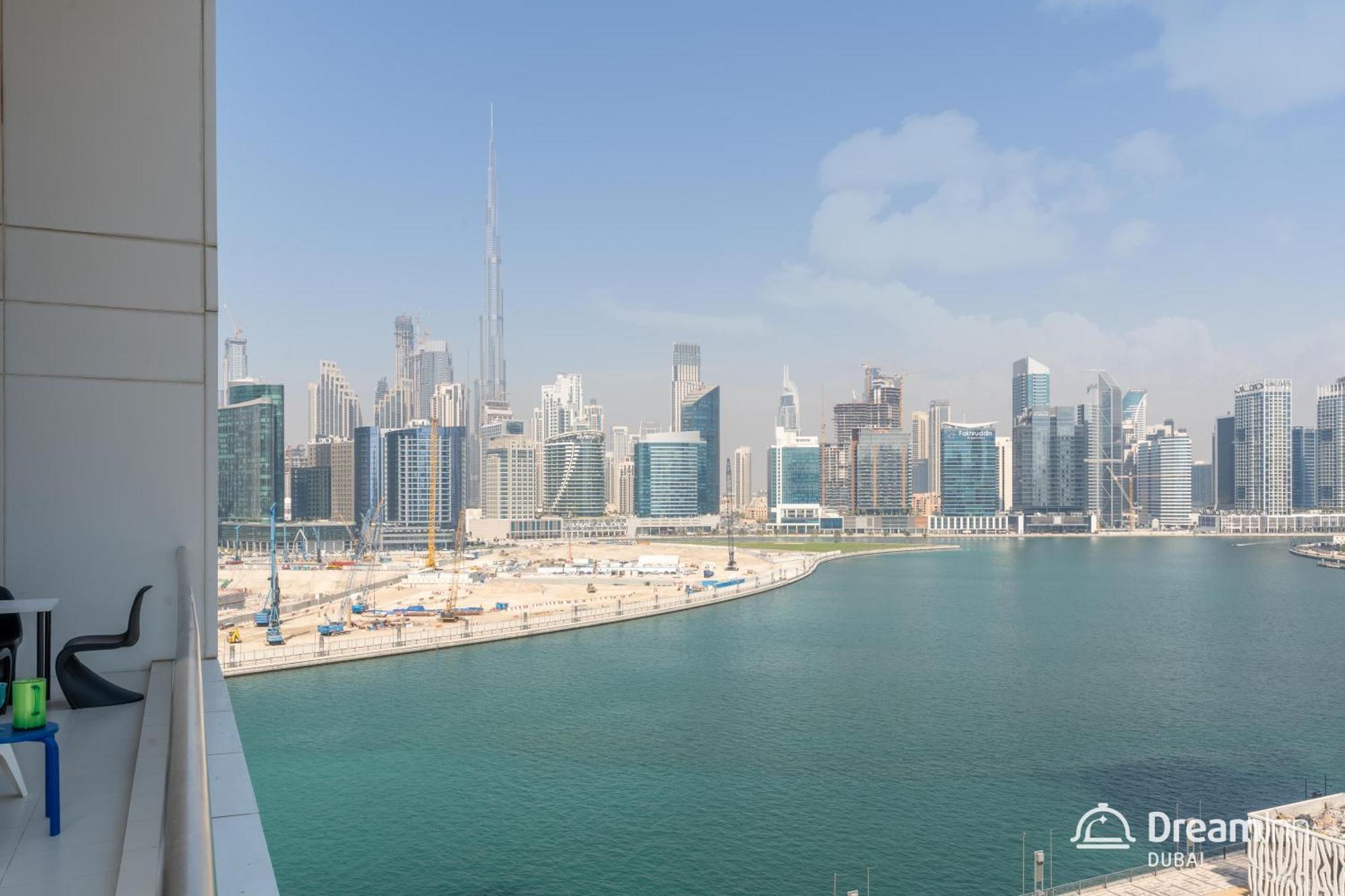 Dream Inn Apartments- West Wharf Tower Canal View دبي المظهر الخارجي الصورة