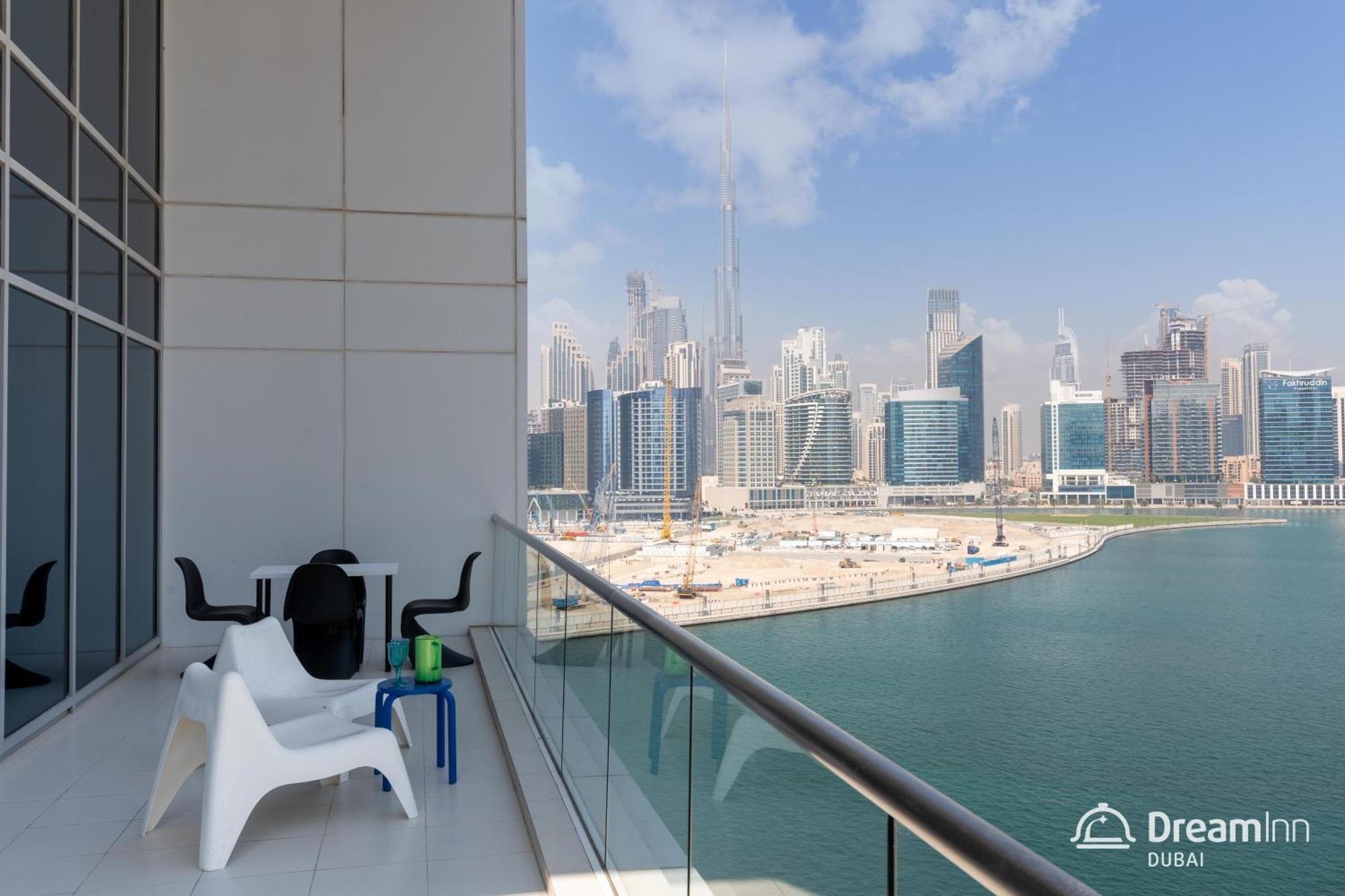 Dream Inn Apartments- West Wharf Tower Canal View دبي المظهر الخارجي الصورة
